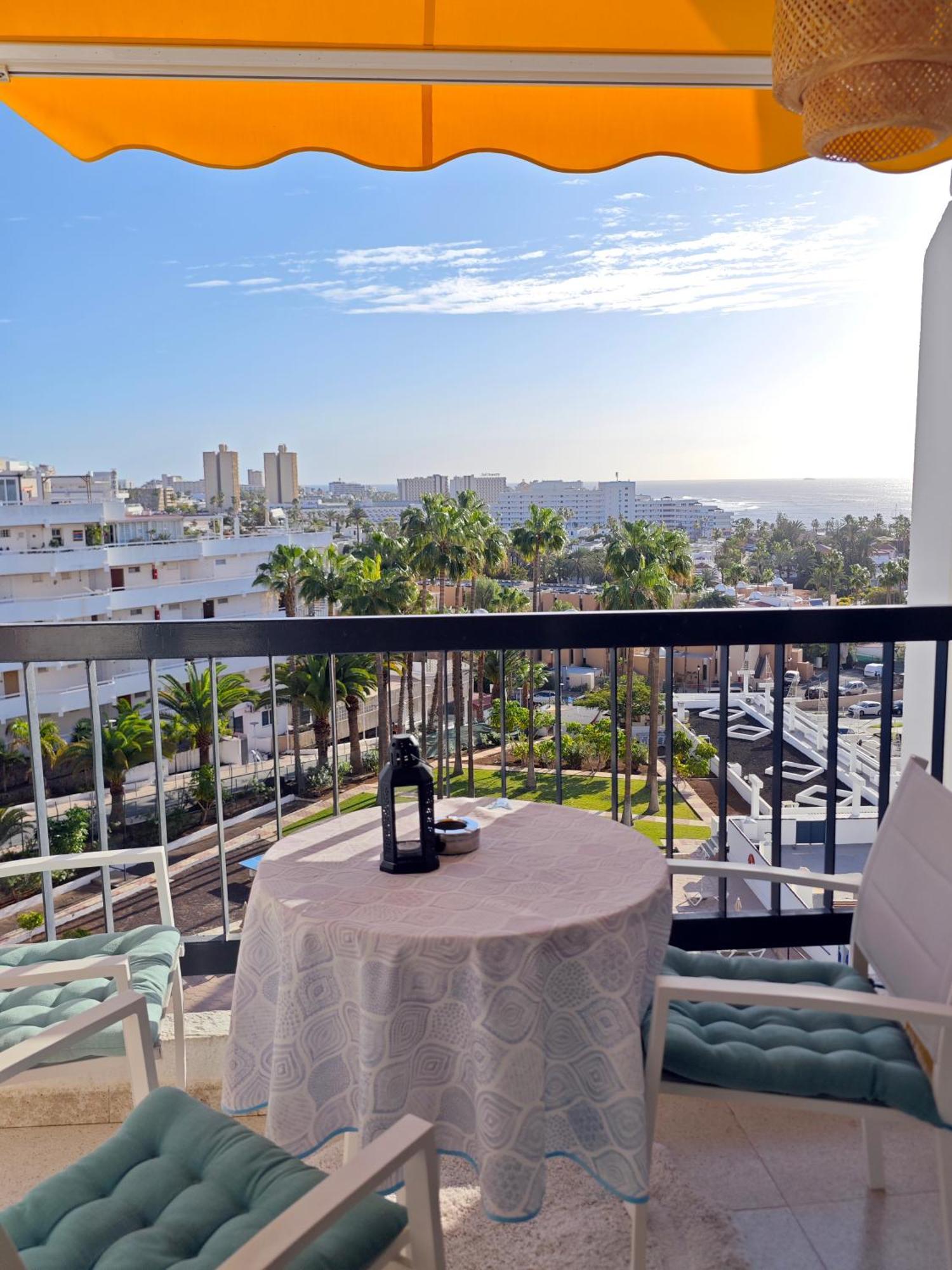 Blanco&Azul - Comfortable Ocean View Apartment Next To The Beach Playa de las Americas  Zewnętrze zdjęcie
